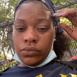 Meet your Posher, Lastyna